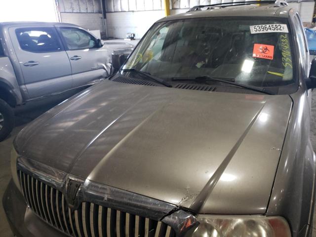 Photo 7 from auction – 2003 LINCOLN NAVIGATOR with VIN 5LMFU28R63LJ46931