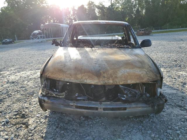 Photo 10 from auction – 2001 CHEVROLET SILVERADO with VIN 1GCEC14V21Z212615