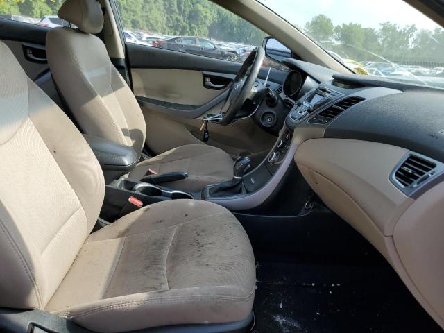 Photo 5 from auction – 2016 HYUNDAI ELANTRA SE with VIN 5NPDH4AE0GH745906