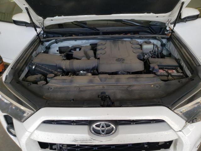 Photo 7 from auction – 2015 TOYOTA 4RUNNER SR with VIN JTEBU5JR0F5209088