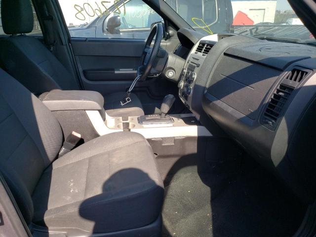 Photo 5 from auction – 2010 FORD ESCAPE XLT with VIN 1FMCU0D7XAKD48009
