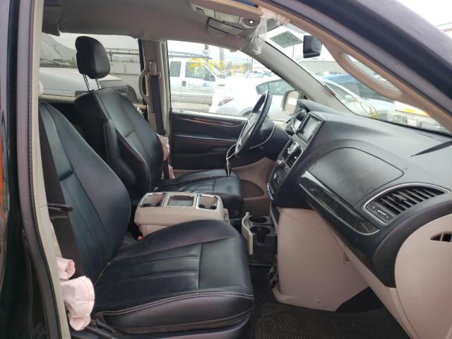 Photo 5 from auction – 2014 CHRYSLER TOWN & COU with VIN 2C4RC1BG9ER317738