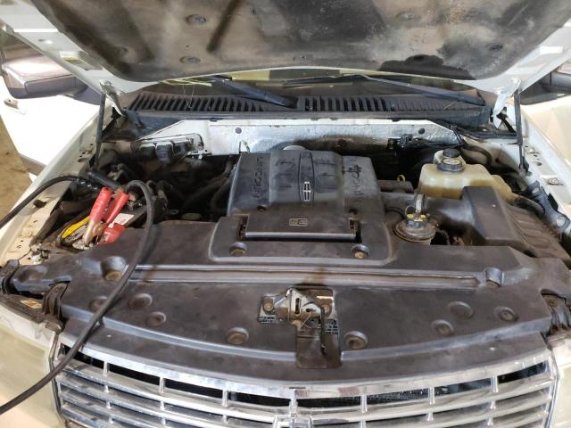 Photo 7 from auction – 2008 LINCOLN NAVIGATOR with VIN 5LMFU28588LJ07746