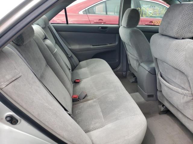 Photo 6 from auction – 2004 TOYOTA CAMRY LE with VIN 4T1BE32K14U877181