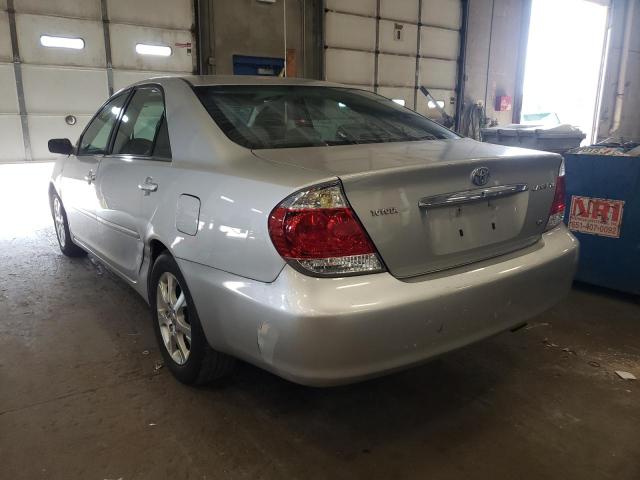 Photo 3 from auction – 2005 TOYOTA CAMRY LE with VIN 4T1BF30K75U104880