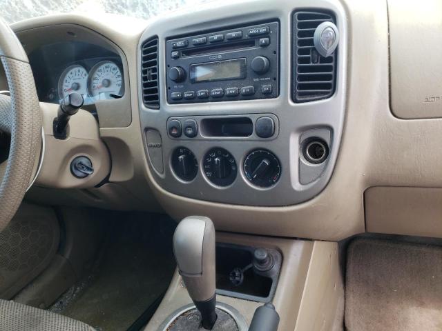 Photo 9 from auction – 2005 FORD ESCAPE XLT with VIN 1FMYU93115KA81646