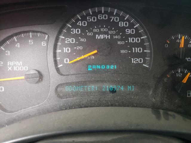 Photo 8 from auction – 2004 CHEVROLET SILVRK1500 with VIN 2GCEK19T641299877