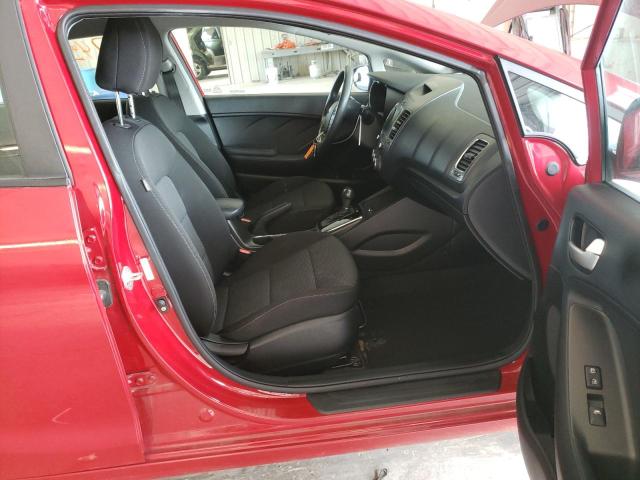 Photo 5 from auction – 2017 KIA FORTE LX with VIN KNAFK5A88H5715450