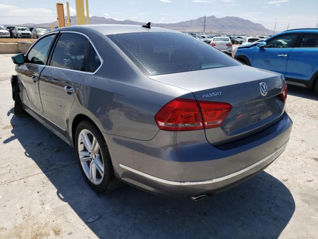 Photo 3 from auction – 2015 VOLKSWAGEN PASSAT SEL with VIN 1VWCV7A32FC102467
