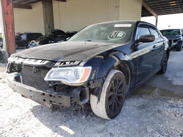 Photo 2 from auction – 2013 CHRYSLER 300 with VIN 2C3CCAAG8DH589469