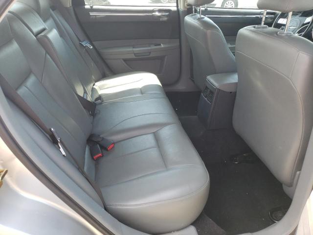 Photo 6 from auction – 2005 CHRYSLER 300 TOURIN with VIN 2C3JA53G95H640500