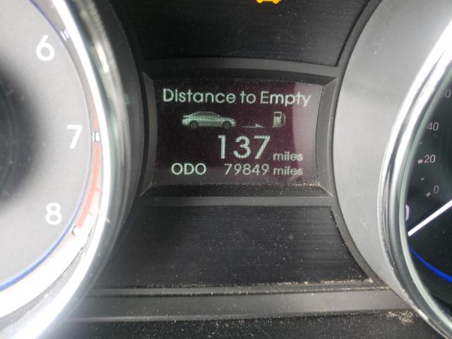 Photo 8 from auction – 2011 HYUNDAI SONATA SE with VIN 5NPEC4AC1BH045919