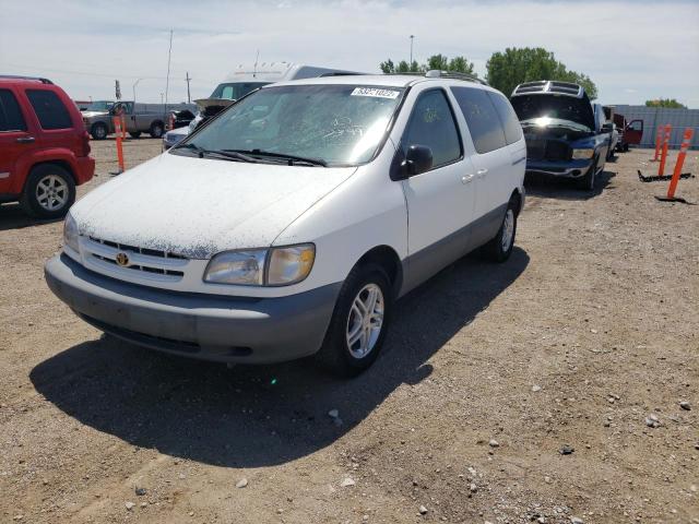 Photo 2 from auction – 2000 TOYOTA SIENNA LE with VIN 4T3ZF13C2YU277399