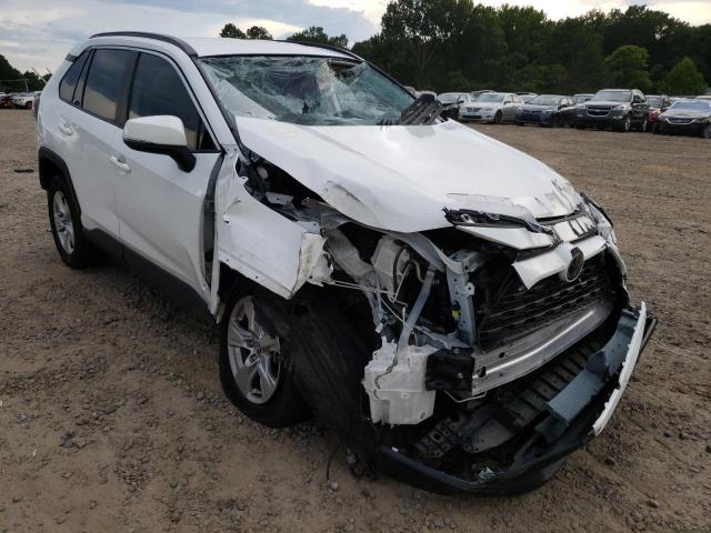 TOYOTA RAV4 XLE 2020 with VIN 2T3P1RFV4LC098065 - Photo from auction