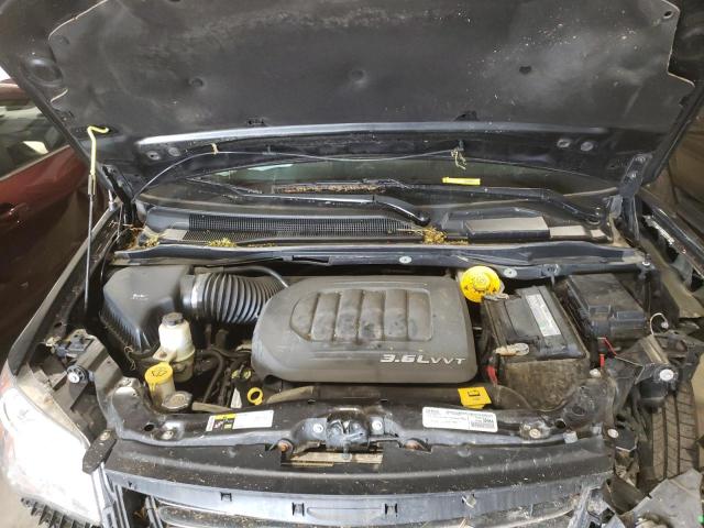 Photo 7 from auction – 2016 CHRYSLER TOWN & COU with VIN 2C4RC1CG8GR253953
