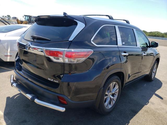 Foto 4 de la subasta – 2014 TOYOTA HIGHLANDER con VIN 5TDJKRFH7ES013994