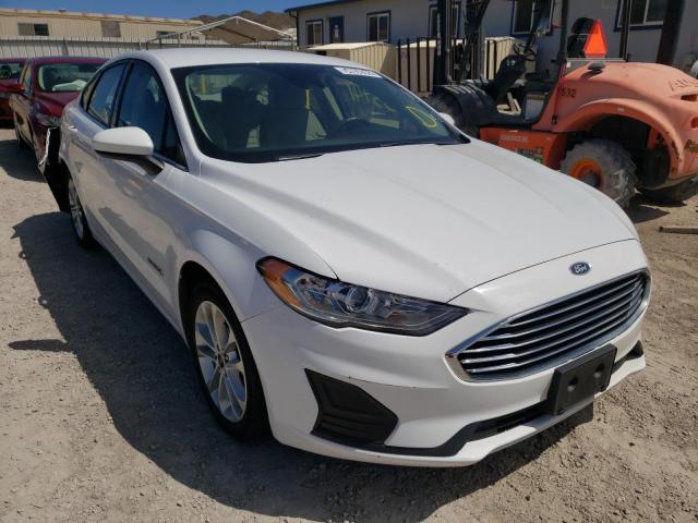 FORD FUSION SE 2019 with VIN 3FA6P0LU9KR208147 - Photo from auction