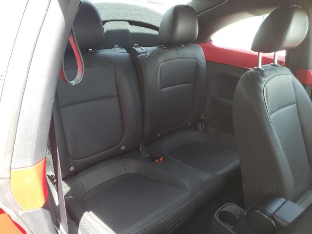 Photo 6 from auction – 2014 VOLKSWAGEN BEETLE with VIN 3VWJP7AT1EM632024