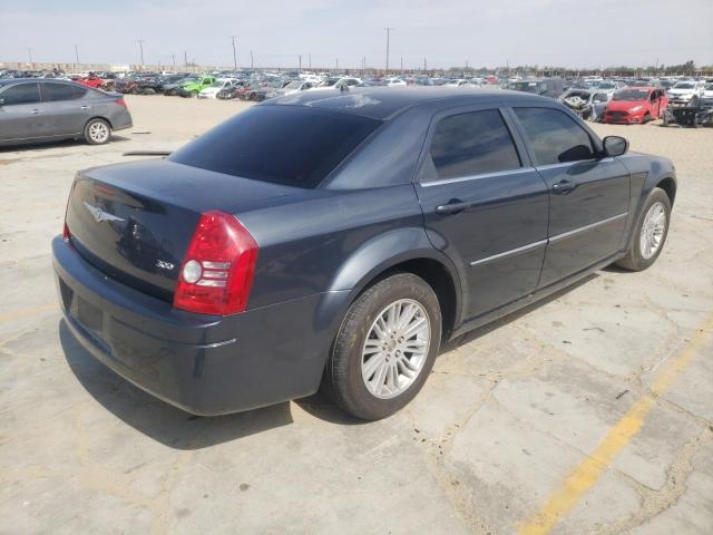 Photo 4 from auction – 2008 CHRYSLER 300 LX with VIN 2C3LA43RX8H125045