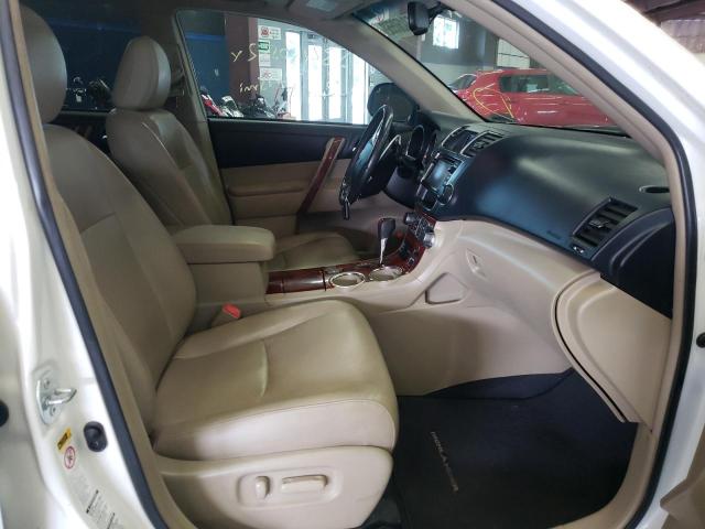 Photo 5 from auction – 2013 TOYOTA HIGHLANDER with VIN 5TDDK3EH8DS207072