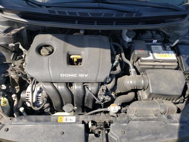 Photo 7 from auction – 2017 KIA FORTE LX with VIN 3KPFL4A72HE144771