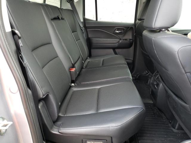 Photo 6 from auction – 2019 HONDA RIDGELINE with VIN 5FPYK3F7XKB024319