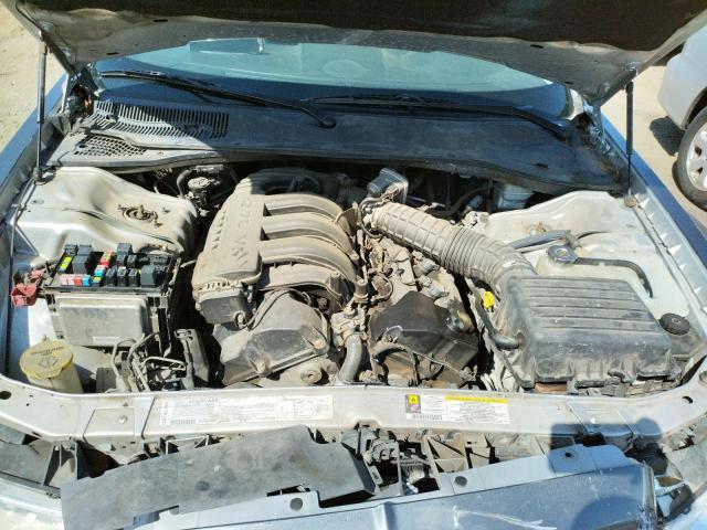 Photo 7 from auction – 2006 CHRYSLER 300 with VIN 2C3LA43R86H471785