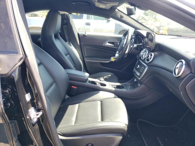 Photo 5 from auction – 2019 MERCEDES-BENZ CLA 250 with VIN WDDSJ4EB7KN744813