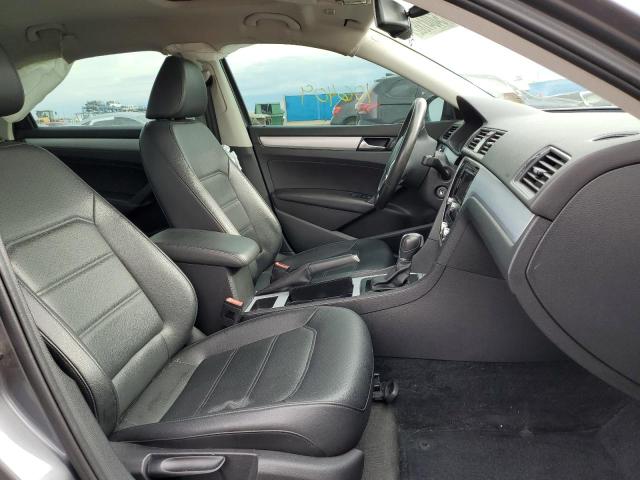 Photo 5 from auction – 2012 VOLKSWAGEN PASSAT SE with VIN 1VWBP7A34CC019995