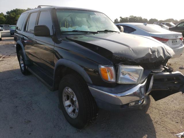 TOYOTA 4RUNNER SR 2000 with VIN JT3GN86R6Y0145984 - Photo from auction