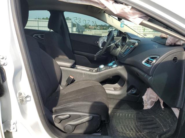 Photo 5 from auction – 2016 CHRYSLER 200 LIMITE with VIN 1C3CCCAB8GN146055