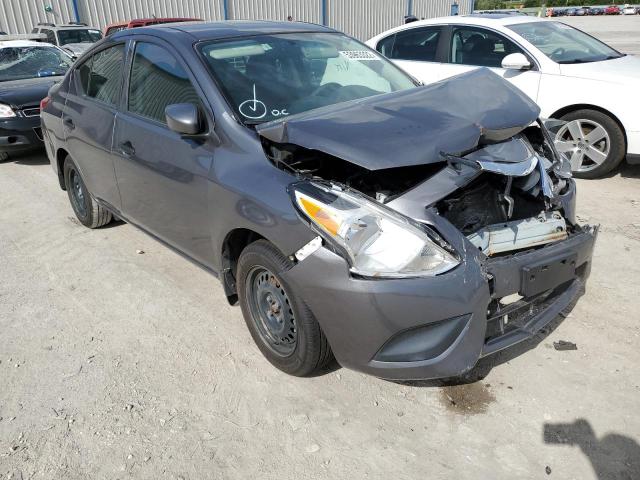 NISSAN VERSA S 2018 with VIN 3N1CN7AP9JL842037 - Photo from auction