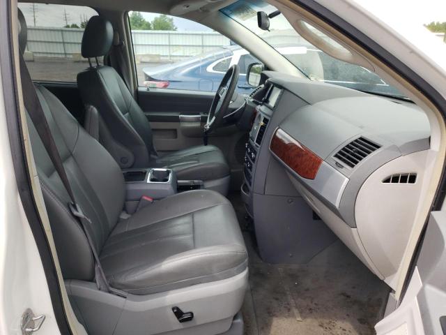 Photo 5 from auction – 2008 CHRYSLER TOWN & COU with VIN 2A8HR54P48R843044