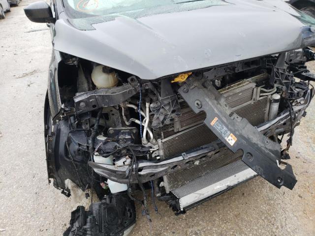 Photo 10 from auction – 2017 FORD ESCAPE SE with VIN 1FMCU9GD5HUC04694