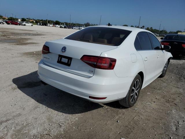Photo 4 from auction – 2017 VOLKSWAGEN JETTA SE with VIN 3VWDB7AJ8HM389343