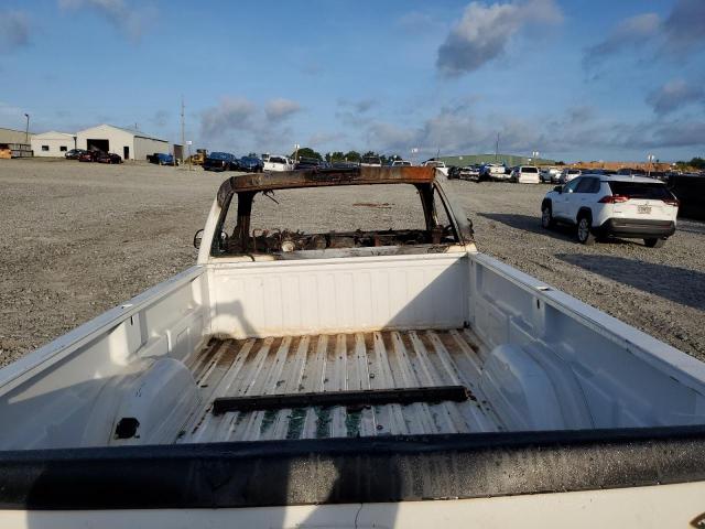 Photo 6 from auction – 2001 CHEVROLET SILVERADO with VIN 1GCEC14V21Z212615