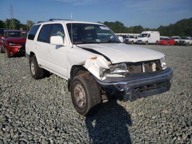TOYOTA 4RUNNER SR 1999 with VIN JT3GN86R4X0094564 - Photo from auction