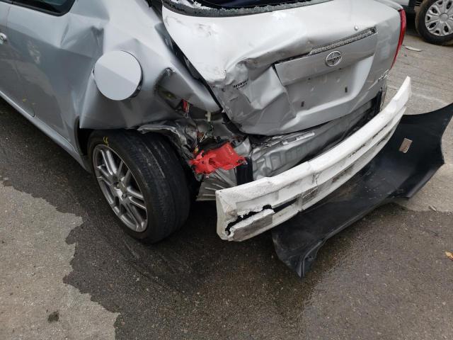 Photo 9 from auction – 2005 TOYOTA SCION TC with VIN JTKDE177750036411