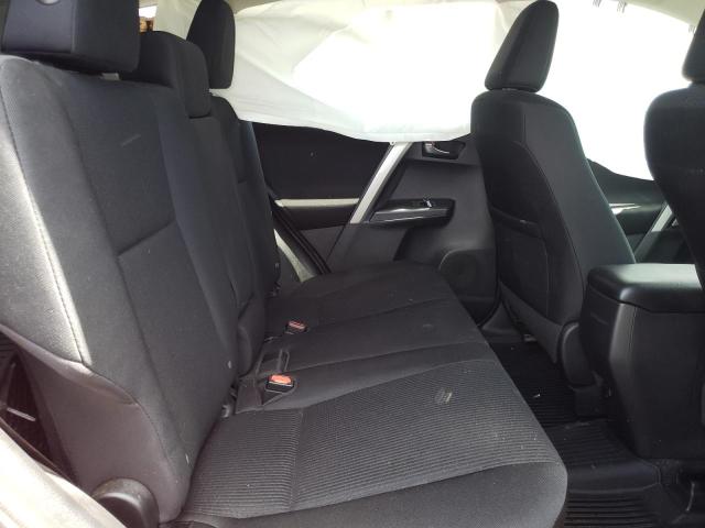 Photo 6 from auction – 2018 TOYOTA RAV4 LE with VIN 2T3BFREV7JW772363
