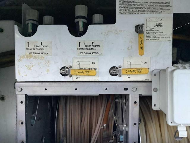 Photo 6 from auction – 2011 FORD ECONOLINE with VIN 1FDXE4FL2BDA95564