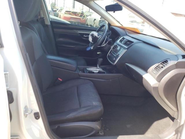Photo 5 from auction – 2016 NISSAN ALTIMA 2.5 with VIN 1N4AL3AP4GN375370