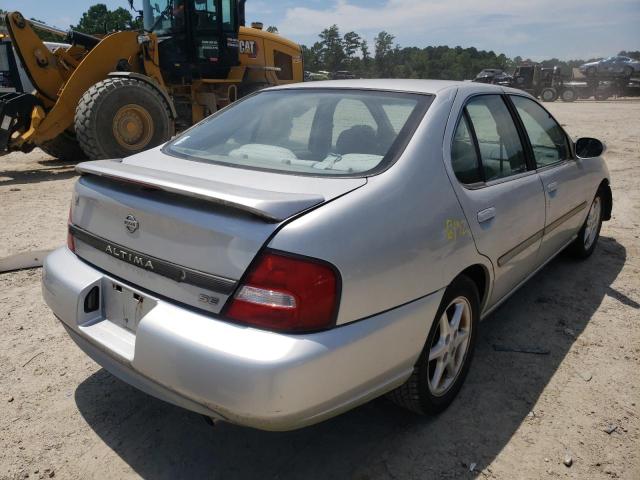 Photo 4 from auction – 2000 NISSAN ALTIMA XE with VIN 1N4DL01D7YC169782
