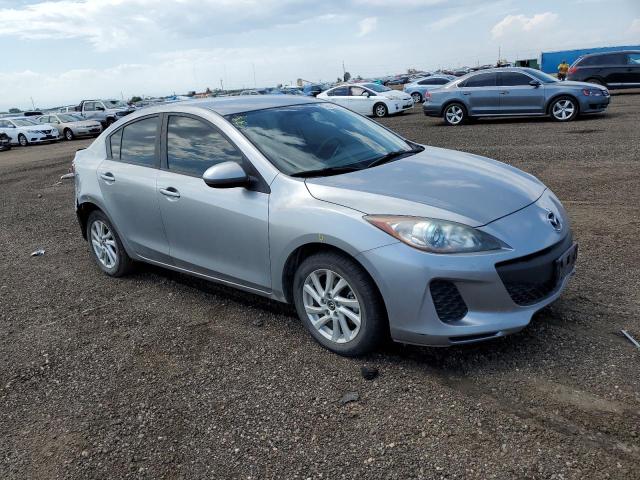 MAZDA 3 I 2013 with VIN JM1BL1V79D1826969 - Photo from auction