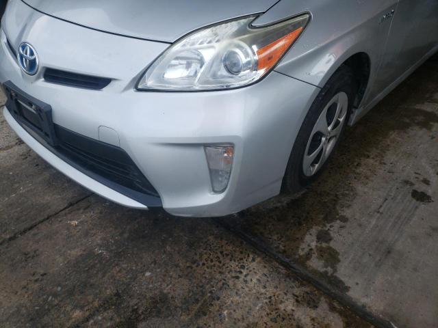 Photo 9 from auction – 2013 TOYOTA PRIUS with VIN JTDKN3DU1D5680413