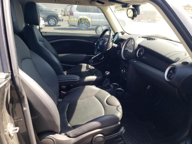 Photo 5 from auction – 2011 MINI COOPER S with VIN WMWSV3C50BTY23755