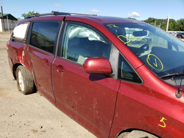 Photo 9 from auction – 2012 TOYOTA SIENNA XLE with VIN 5TDDK3DC4CS033022