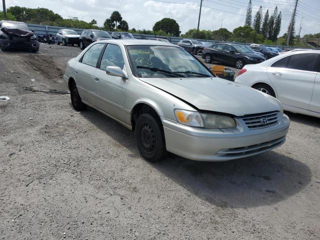 Photo 1 from auction – 2000 TOYOTA CAMRY CE with VIN 4T1BG22K6YU694031