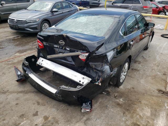 Photo 4 from auction – 2017 NISSAN ALTIMA 2.5 with VIN 1N4AL3AP2HC143590