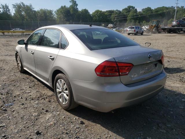 Photo 3 from auction – 2012 VOLKSWAGEN PASSAT S with VIN 1VWAP7A39CC006557