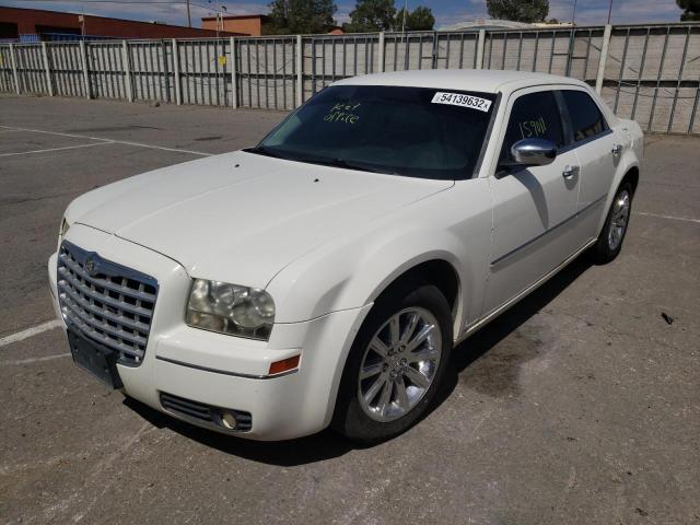 Photo 2 from auction – 2010 CHRYSLER 300 TOURIN with VIN 2C3CA5CV0AH207889